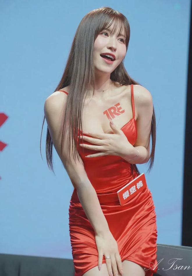 暴走甜心G杯下的叛逆与救赎OG真人樱空桃：暗黑界的(图11)